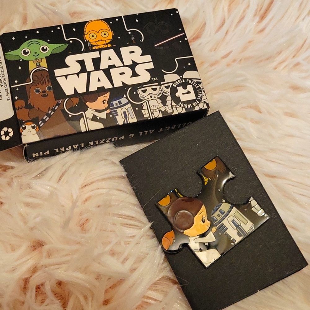 Starwars pin - Picture 2 of 2